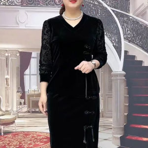 New Chinese Style Light National Trend Set Mom Large Size Womens plus Size Velvet Shirt Top Half Skirt Two Piece Set Autumn