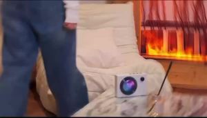 Portable planetary astronaut speaker with 6 types of white noise and 360 degree stereo sound effects 5.3 Bluetooth 5W power