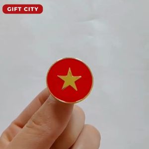 Huy hiệu pin cài áo lá cờ tổ quốc hình tròn 2.2cm mạ vàng 24k
