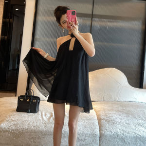 ChiclyNana American Style Hot Girl Black Strapless Dress Short A-Line Loose Slimming Neck Hanging Skirt Spring 2024 Seasonal Wear