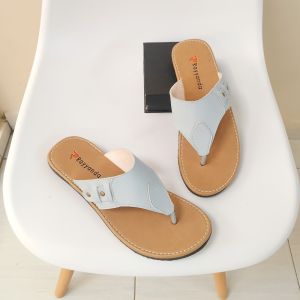 Sandal Wanita Dewasa Jepit Teplek Kekinian - Sandal Wanita Vina Simple Elegan Sandal Kulit Wanita Terbaru Sol Karet Anti Slip Rayyanda