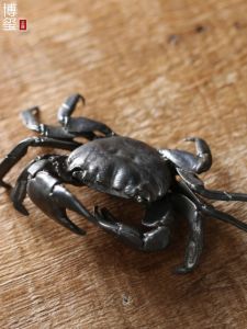 Handmade Metal Tea Pet Display Piece Vintage Bronze Crab Lid Rest Tea Ceremony Decorative Item Handcrafted Tea Way of Tea