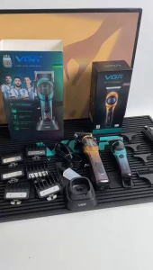 VGR V-966 Digital Display Electric Hair Clipper For Men With LED Screen And USB Charging