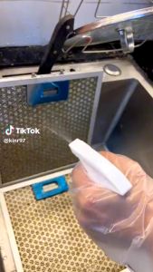 Xịt Tẩy Rửa Dầu Mỡ ASAKI 500ml Tẩy Vệ Sinh Đồ Dùng Nhà Bếp Lưới Lọc Hút Mùi Mặt Bếp Xoong Nồi [Tặng Vòi Xịt Khăn Lau]