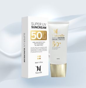 Kem Chống Nắng Vật Lý SPF50 Dành Cho Các Loại Da Bảo Vệ Da Dưới Ánh Nắng Và Tia UAV/UVB Giúp Da Luôn Được Che Chắn Bảo Vệ Ngừa Sạm Nám Lão Hoá & Khô Da. Không Lộ Vân Kem Không Bết Rít Da. 50ml