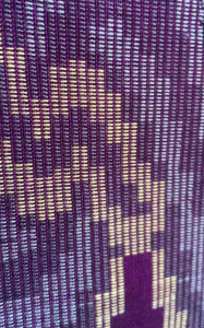 ผ้าถุงพม่า ลายลุนตยา งานผ้าฝ้ายทอมือ สีม่วง