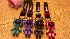 Astronaut Space Cartoon Toy Keychain Key Chain Holder Key Holder Keychain With Label Belt Small Gift dolls toys Spaceman