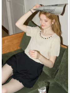 Áo Blouse Cổ Tròn Tay Ngắn Bồng