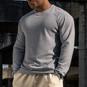 เสื้อยืดคอกลมแขนยาวสำหรับผู้ชาย ทรงเข้ารูป ระบายอากาศได้ดี ดูดซับเหงื่อ วิ่ง ออกกำลังกาย ฟิตเนส เสื้อผ้ากีฬา แฟชั่นสตรีท