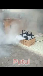 READY GVT Sistem Fogger Mesin pembuat kabut asap Panggung embun RGB Remote 900W FCGV90