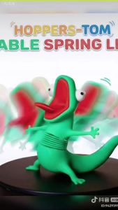 3D Printed Lizard Tom Wiggle Spring Fidget Toy Cute Desktop Pendant Mini Car Decorative Cartoon Fun Gift for Kids