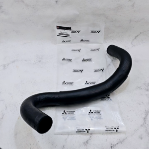 SELANG RADIATOR BAWAH PANJANG MITSUBISHI TRITON 2.5 2500CC PAJERO SPORT MN135045