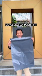 Plastik POLYMAILER ukuran 25X35 Packingan Online Shop POLYMAILER isi 100(PACK) Lembar Hitam