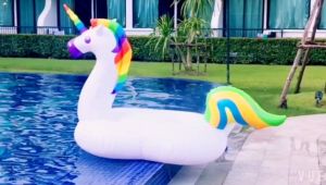 Big size Inflatable Pool Unicorn Swimming Float Ring Pool Party Inflatable Raft Tube 80" inch