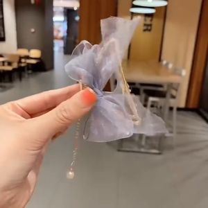 SP Fashion Life Korean Style Elegant Metal Butterfly Tassel Hair Clip – Hollow Out Ribbon Shark Hair Claw for Women 蝴蝶流苏抓夹 鲨鱼夹丝带发夹 发夹 金属发夹流苏发夹抓夹 发夹抓夹