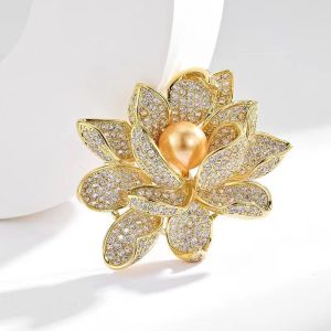 Trendy Lotus Brooch Fashion Simple Flower Brooches
