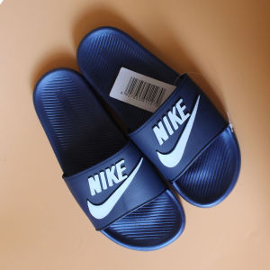 Indoor Home Slippers Womens Anti-Slip Cartoon Cute Bath Shower Flat Heel Sweet Style Plastic Slip-On Slippers for Youth And Middle-Aged