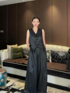 New Chinese Style Silk Set Women V-Neck Slim Fit Jacket High Waist Wide Leg Pants Heavy Embroidery Xiangyun Silk K5791