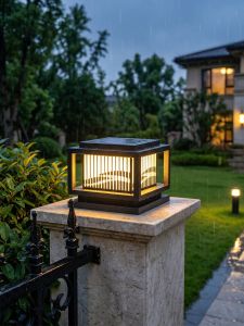 VINCAN | Solar New Outdoor Gate Column Light