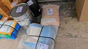 ชนิดเข้มข้น ผงสีน้ำตาล 1 Kg สำหรับสัตว์น้ำ การทำสีน้ำ และทะเบียน