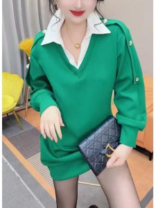 ชุดเดรสสเวตเตอร์สองชิ้นสไตล์เกาหลีฤดูใบไม้ร่วงและฤดูหนาวสำหรับผู้หญิง กระโปรงทรงเอเอวสูง แขนยาว สีสันสดใส กระโปรงทรงเอ