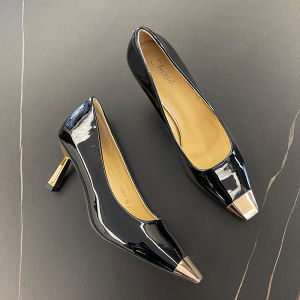 รองเท้าส้นสูงแบบสวมสำหรับผู้หญิง ทรงหัวแหลม วัสดุหนังทาสี ดีไซน์เก๋ไก๋ สำหรับใส่ไปทำงานและกลางแจ้ง