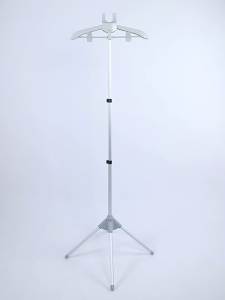 โต๊ะรีดผ้า ที่รองรีดผ้า โต๊ะรีดแบบยืน ที่รีดผ้า ขาตั้งสตีมเมอร์ แบบยืนพับได้ ปรับสูงได้ มีไม้แขวนเสื้อในตัว