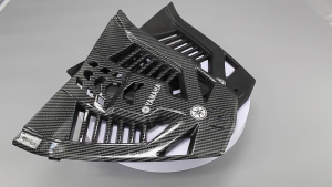 YAMAHA SNIPER 150 ENGINE COVER / RADIATOR COVER