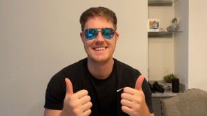 LUENX Kacamata Hitam Aviator Sunglasses for Men Women Polarized New Shades Large Metal Frame - UV 400 Protection Original Sunglasses 6404-4