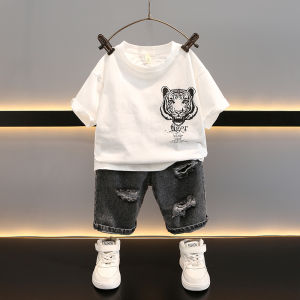 Boys Suit 2024 Summer Kids Childrens Boyish Look Short-Sleeved Baby Fashionable Summer Wear Clothes New Arrival Childrens Clothing