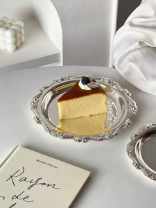 Nordic silver metal tray Vintage relief cake fruit tray Home restaurant hotel party decoration