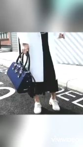 Tas Selempang Gaya: Panduan Fashion Tas Wanita Import Model Elegant