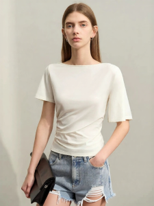 AMII | Elegant Slimming Asymmetrical Sleeve Off-the-shoulder T Shirt