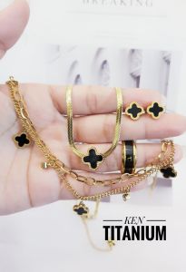 Satu Set Perhiasan Tifany Aksesoris Wanita Dewasa Gold Terbaru Awet Anti Karat 1122b