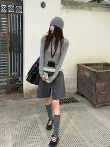 Quần Short Vest Màu Xám Đậm Phong Cách Hàn Quốc Cổ Điển Cạp Cao Quần Ống Rộng Rộng Rãi Quần Dài Thường Ngày Cho Nữ Mùa Thu