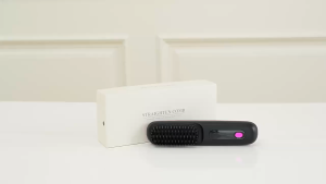 【SG】Portable Mini LCD Hair Straightener Brush Cordless Hair Straightening Comb with Negative-lons Ceramic Heating Fast Rechargeable