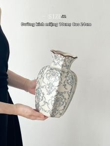 Vò Sứ Xanh và Trắng Cổ Điển