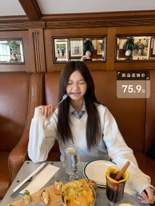 AYUESTUDIO Embroidered Butterfly Knot V-Neck T-Shirt Thin Spring Cotton Polyester Blend Casual Style Long Sleeve Top