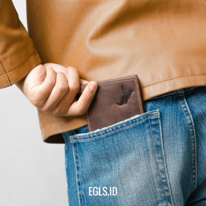 Dompet Lipat 2 3D Pria Simple Distro Keren Kulit Sapi Crazy Horse Dalaman Kulit Untuk Gaya Santai Ceda EGLS