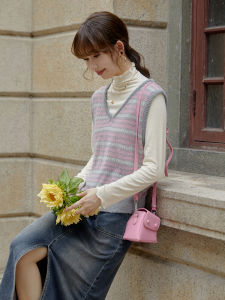 Autumnal Soft Striped Knitted Vest Womens Loose Lazy Style V-Neck Short Shoulder Top Commute Retro Loose Fit Breathable