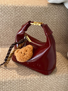 กระเป๋าสะพายไหล่ผู้หญิงแบบสะพายข้าง กระเป๋าแต่งงาน กระเป๋าถือ PU วัสดุแฟชั่นฤดูใบไม้ผลิและฤดูร้อน กระเป๋าสะพายข้างแบบลำลอง