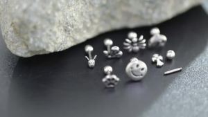 1pc Surgical Steel Cartilage Earrings Piercing Stud Cute Anima Tragus Helix Daith Studs Body Piercing Jewelry for Women Men 16G