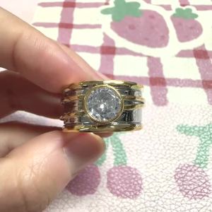 Huitan Noble Two Tone Ring for Women Inlaid Shining Round CZ Gorgeous Party Wedding Lady Finger Accessories Fashion Chic Jewelry