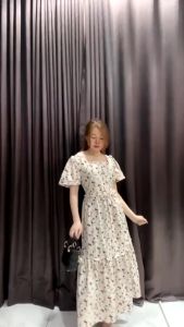 Yerika Dress / Dress Lengan Pendek Smocked / Gaun Musim Panas Kasual Baru Lengan Pendek Smocked Dress Lipit Bunga