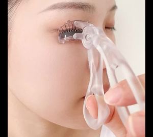 PRETTY Frameless Eyelash Curler Wide Angle Lash Curler with Comb Teeth Silicone Pad No Pinching Makeup Tool for Women