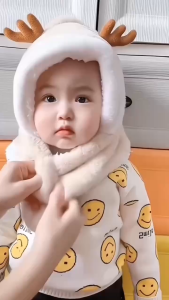 Mũ Choàng Em Bé Siêu Dễ Thương Với Thiết Kế Tai Nai Siêu Cute Cho Các Bé Với Đa Dạng Màu Sắc Cho Các Bé Yêu
