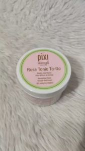 Pixi Skintreats Rose Tonic To-Go Rose & Elderflower Nourishing Toner Pads - 60 Counts