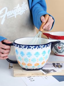 Creative Ceramic Salad Bowl with Handle Dining Utensils Stirring Bowl Baking Bowl Mixing Bowl Egg Beating Basin