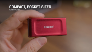 Kingston XS1000 Red External SSD ความเร็ว 1050Mb/s อุปกรณ์เก็บข้อมูลแบบพกพา USB 3.2 Gen 2 (SXS1000R)