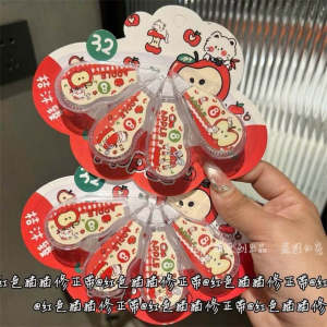 Bút sửa lỗi hình táo màu đỏ với họa tiết hoạt hình 32 miếng dùng để sửa lỗi viết.